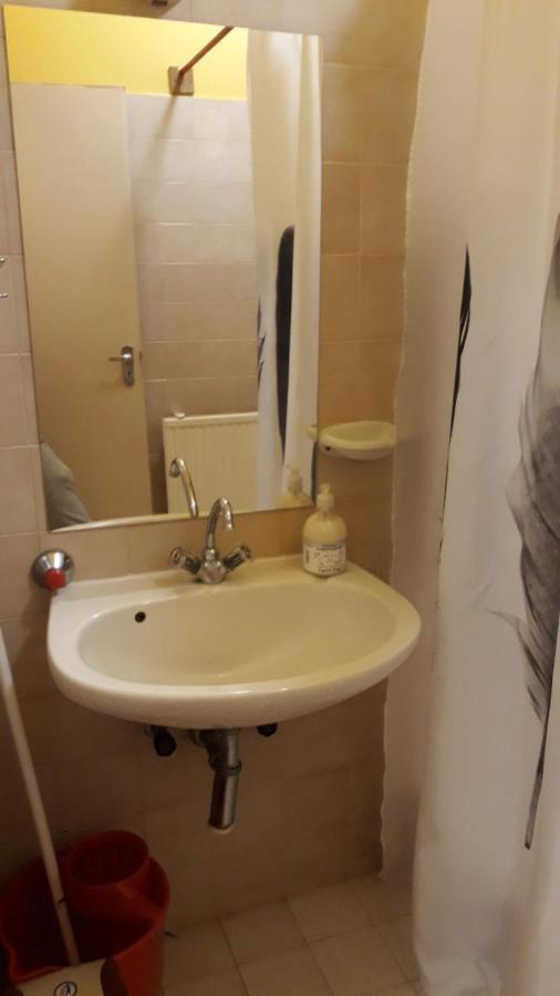 Centrum Apartman Hotel Hajduszoboszlo Bagian luar foto